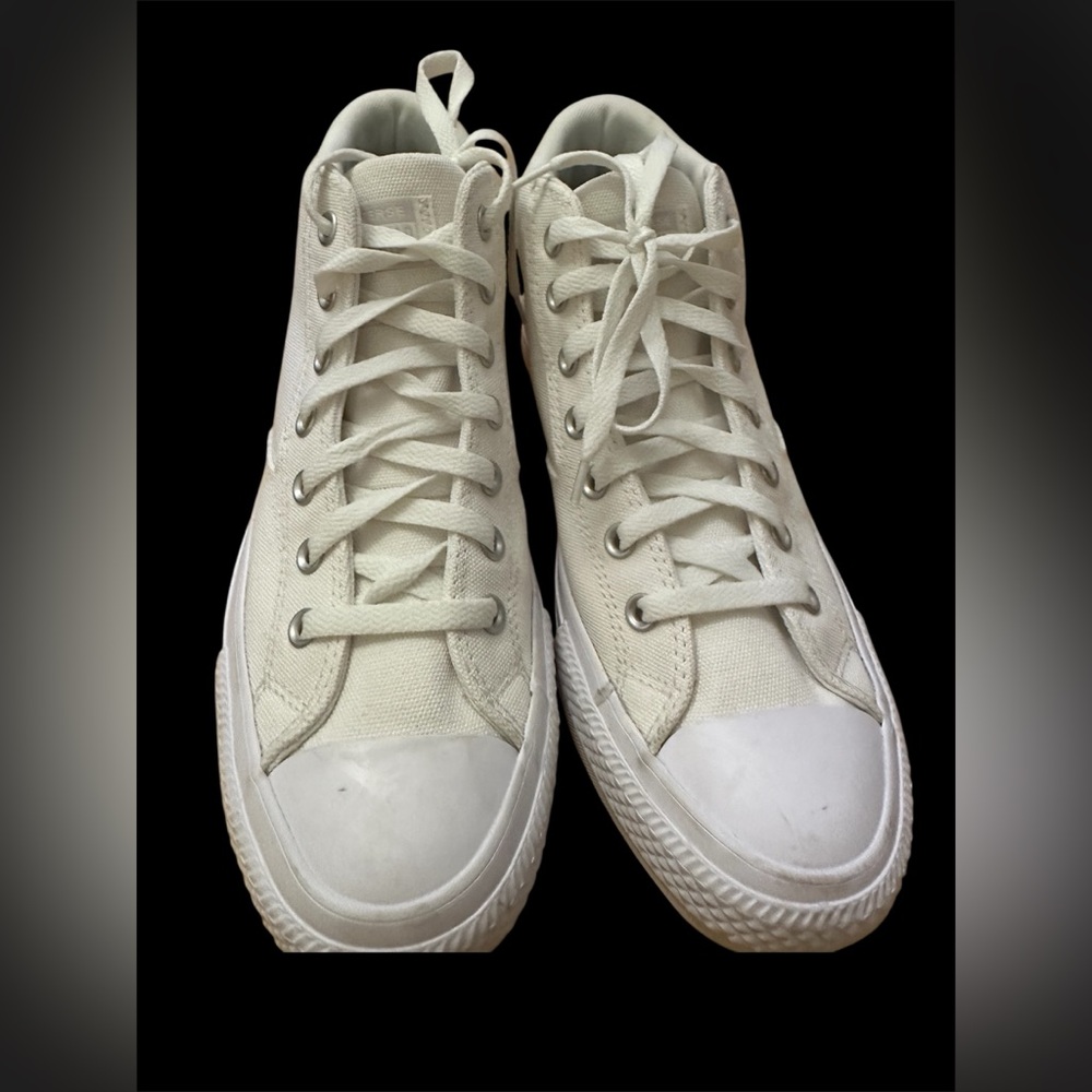 Converse White High-Top Sneakers Classic Canvas Design